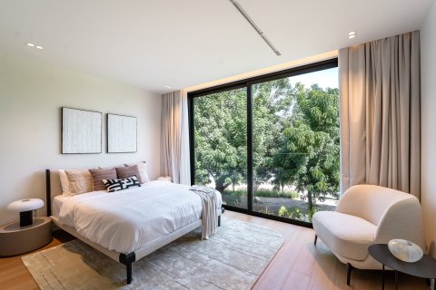 Villa in Jumeirah Islands, Dubai 5 bedrooms, 547 sq.m. № 100344 - photo 20