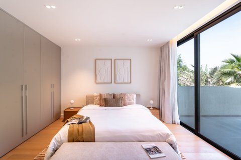 Villa in Jumeirah Islands, Dubai 5 bedrooms, 547 sq.m. № 100344 - photo 24