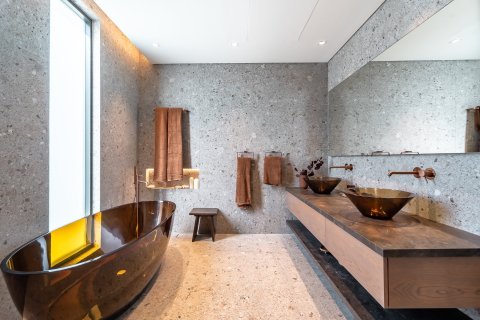 Villa in Jumeirah Islands, Dubai 5 bedrooms, 547 sq.m. № 100344 - photo 19