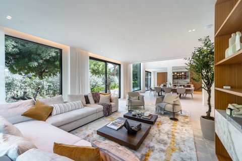 Villa in Jumeirah Islands, Dubai 5 bedrooms, 547 sq.m. № 100344 - photo 7