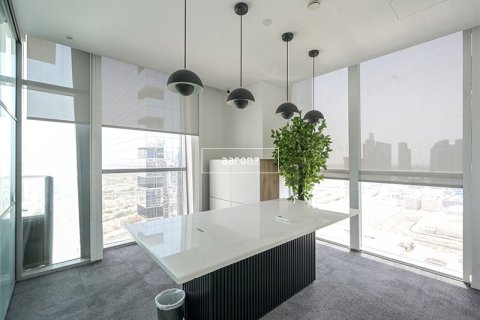 Office in Jumeirah Lake Towers, Dubai 134 sq.m. № 22322 - photo 8