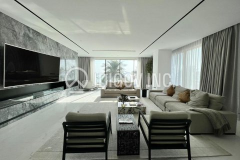 Apartment in Palm Jumeirah, Dubai 4 bedrooms, 636 sq.m. № 38582 - photo 8