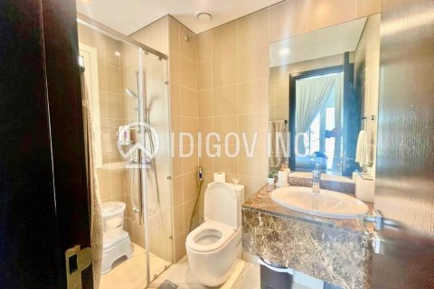 Villa in Al Barsha, Dubai 3 bedrooms, 228 sq.m. № 38578 - photo 18