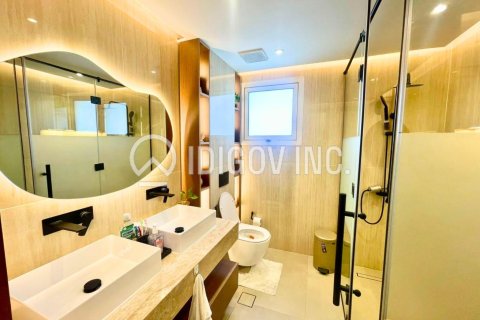 Villa in Al Barsha, Dubai 3 bedrooms, 228 sq.m. № 38578 - photo 8