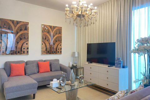 Apartamento en Dubai, 3 dormitorios, 169 m², № 31069 - foto 1
