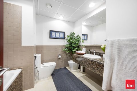 Apartamento en Dubai, 1 dormitorio, 106.5 m², № 93668 - foto 11