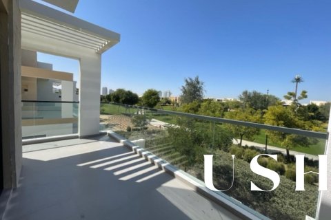 Adosado en DAMAC Hills (Akoya by DAMAC), Dubai, 3 dormitorios, 150 m², № 42402 - foto 14