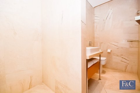 Apartment in FIVE at Jumeirah Village Circle, Jumeirah Village Circle, Dubai 2 bedrooms, 260 sq.m. № 103368 - photo 6