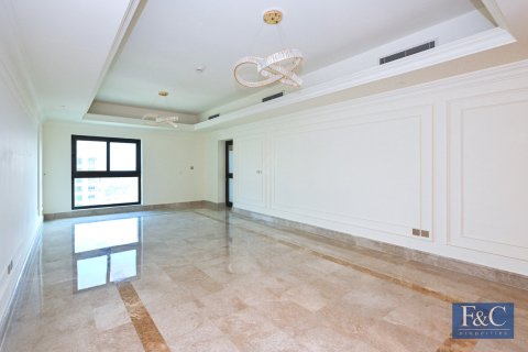 Apartment in The Fairmont Palm Residences, Palm Jumeirah, Dubai 1 bedroom, 122 sq.m. № 103356 - photo 15