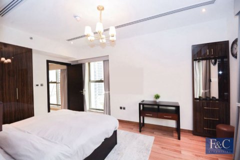 Apartment in Downtown Dubai (Downtown Burj Dubai), Dubai 2 bedrooms, 127 sq.m. № 103367 - photo 5