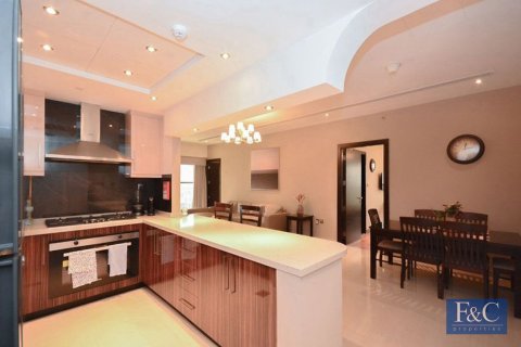 Apartment in Downtown Dubai (Downtown Burj Dubai), Dubai 2 bedrooms, 127 sq.m. № 103367 - photo 17