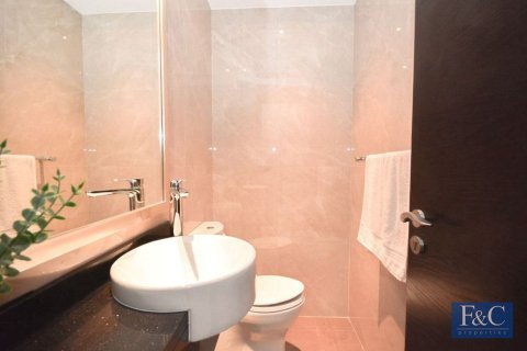 Apartment in Downtown Dubai (Downtown Burj Dubai), Dubai 2 bedrooms, 127 sq.m. № 103367 - photo 4