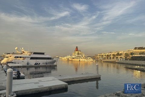 Apartment in Mina Rashid, Dubai 2 bedrooms, 123 sq.m. № 103357 - photo 25