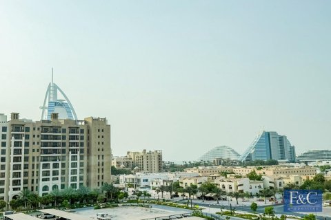 Apartment in Madinat Jumeirah Living, Umm Suqeim, Dubai 1 bedroom, 70 sq.m. № 103369 - photo 8