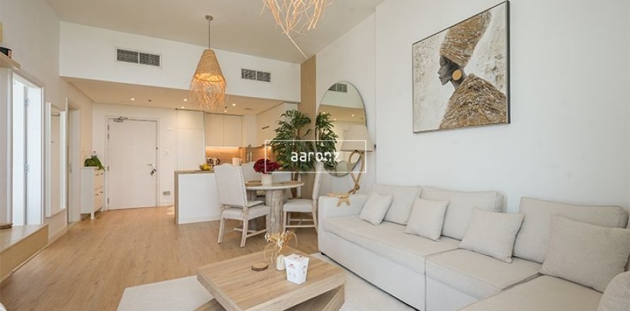 Apartamento en Dubai, 1 dormitorio, 76.7 m², № 42516