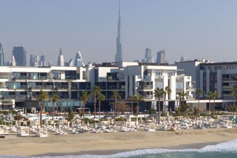 Купить земельный участок в Дубае: 1070м², № 90404 - фото 10