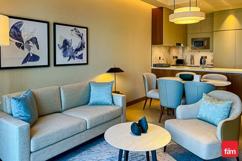 Снять в аренду квартиру в Дубае: 2 спальни, 116.9м², № 64233 - фото 3