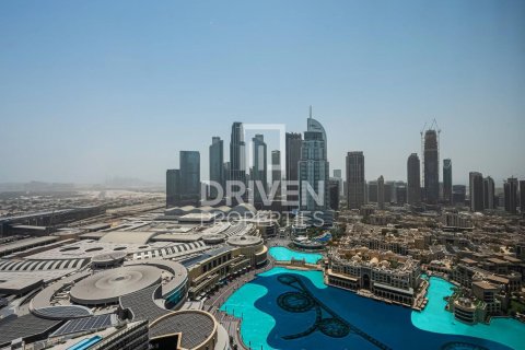 Apartment in Downtown Dubai (Downtown Burj Dubai), Dubai 2 bedrooms, 152.27 sq.m. № 138290 - photo 16