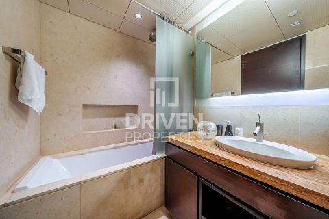 Apartment in Downtown Dubai (Downtown Burj Dubai), Dubai 2 bedrooms, 152.27 sq.m. № 138290 - photo 13