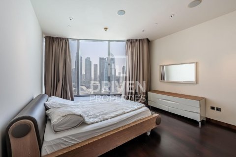 Apartment in Downtown Dubai (Downtown Burj Dubai), Dubai 2 bedrooms, 152.27 sq.m. № 138290 - photo 9