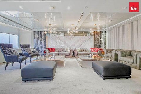 Купить коммерческую недвижимость в Дубае: 1128.4м², № 13178 - фото 1
