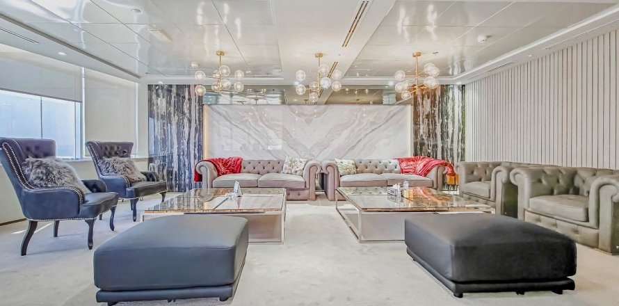 Коммерческая недвижимость в Дубае, 1128.4м², № 13178