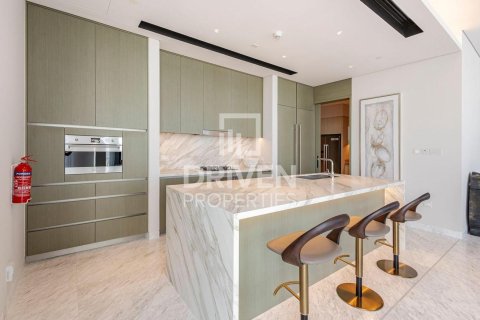 Appartement à Opera District, Downtown Dubai (Downtown Burj Dubai), Dubai, 4 chambres, 480.87 m², № 127996 - photo 4