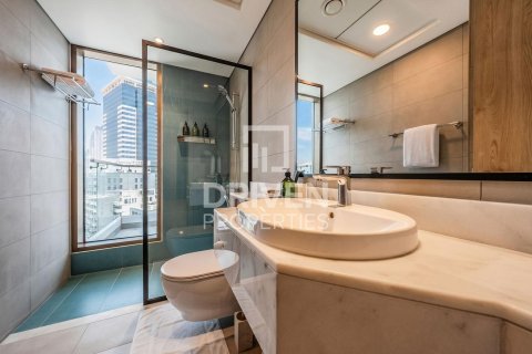 Apartment in Business Bay, Dubai 2 bedrooms, 110.18 sq.m. № 128006 - photo 12