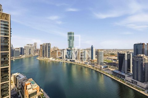 Appartement à Business Bay, Dubai, 4 chambres, 402.55 m², № 127998 - photo 27