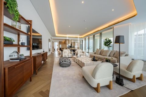 Appartement à Business Bay, Dubai, 4 chambres, 402.55 m², № 127998