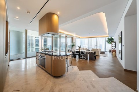 Appartement à Business Bay, Dubai, 4 chambres, 402.55 m², № 127998 - photo 2