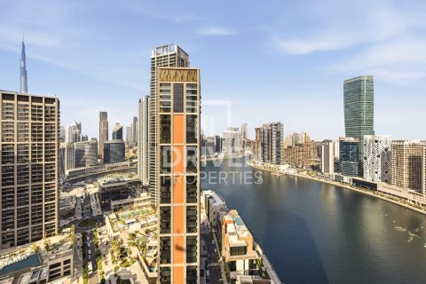 Appartement à Business Bay, Dubai, 4 chambres, 402.55 m², № 127998 - photo 28