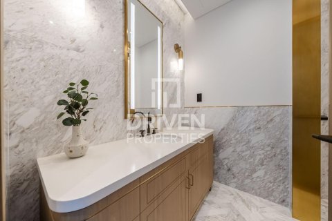 Appartement à Business Bay, Dubai, 4 chambres, 402.55 m², № 127998 - photo 24
