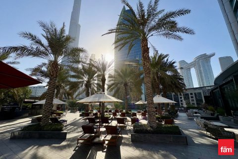 Снять в аренду квартиру в Даунтаун Дубай (Даунтаун Бурдж Дубай), Дубай: 52.2м², № 92069 - фото 12