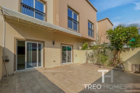 Villa à Dubai Land, Dubai, 3 chambres, 184 m², № 7137 - photo 2
