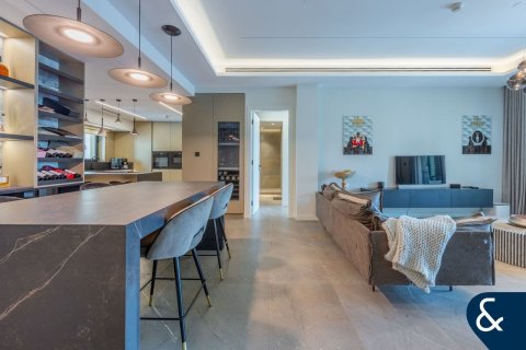 Apartment in Downtown Dubai (Downtown Burj Dubai), Dubai 2 bedrooms, 161 sq.m. № 76051 - photo 1