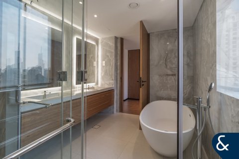 Apartment in Bahar, Jumeirah Beach Residence, Dubai 4 bedrooms, 595 sq.m. № 76050 - photo 19