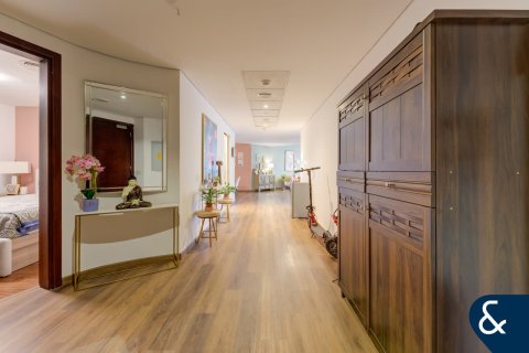 Apartamento en Marina Tower, Dubai Marina, Dubai, 2 dormitorios, 251 m², № 76041 - foto 9