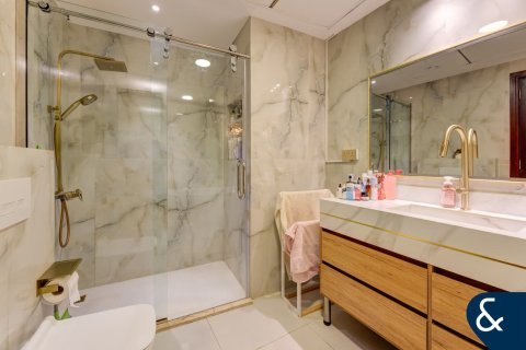 Apartamento en Marina Tower, Dubai Marina, Dubai, 2 dormitorios, 251 m², № 76041 - foto 13