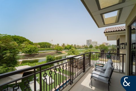 Villa in Jumeirah Golf Estates, Dubai 5 bedrooms, 574 sq.m. № 76043 - photo 4