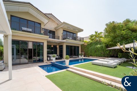 Villa in Jumeirah Golf Estates, Dubai 5 bedrooms, 574 sq.m. № 76043 - photo 22