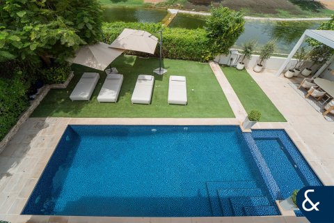 Villa in Jumeirah Golf Estates, Dubai 5 bedrooms, 574 sq.m. № 76043 - photo 2