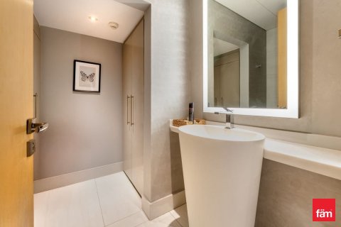 Apartment in Business Bay, Dubai 1 bedroom, 111.7 sq.m. № 84318 - photo 9