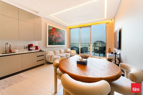 Apartment in Business Bay, Dubai 1 bedroom, 111.7 sq.m. № 84318 - photo 2