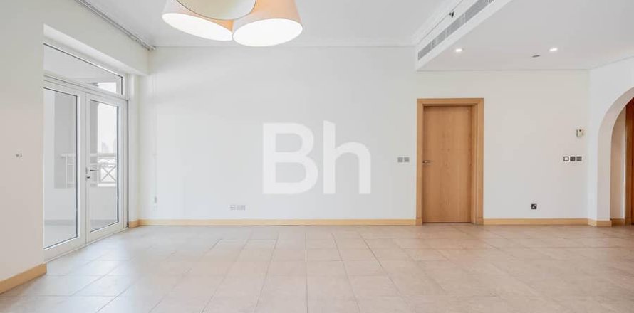 Квартира в Пальме Джумейре, Дубай, 2 спальни, 186м², № 21693