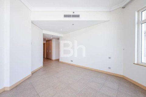 Снять в аренду квартиру в Пальме Джумейре, Дубай: 2 спальни, 186м², № 21693 - фото 5