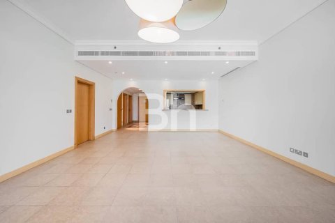 Снять в аренду квартиру в Пальме Джумейре, Дубай: 2 спальни, 186м², № 21693 - фото 3