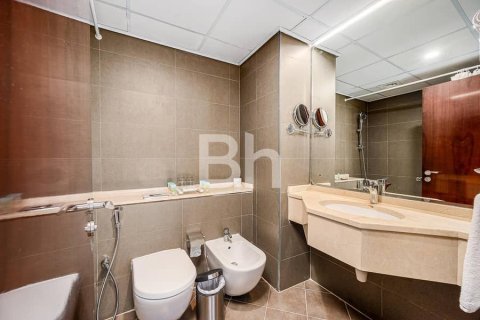 Hotel Apartment in Dubai Marina, Dubai 1 bedroom, 77 sq.m. № 21696 - photo 12