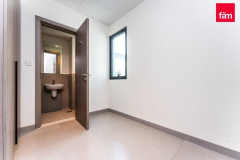 Villa in Al Furjan, Dubai 4 bedrooms, 518.8 sq.m. № 40726 - photo 13