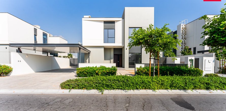 Villa in Al Furjan, Dubai 4 bedrooms, 518.8 sq.m. № 40726
